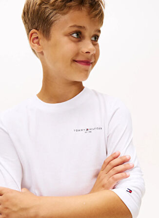 Tommy Hilfiger Nakışlı Beyaz Erkek Çocuk T-Shirt KS0KS00655YBR