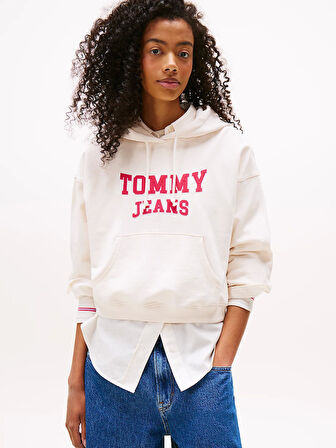 Tommy Jeans TJW Kutu Kesim Kısa Kolej Stili Kadın Kazak DW0DW21598YBH