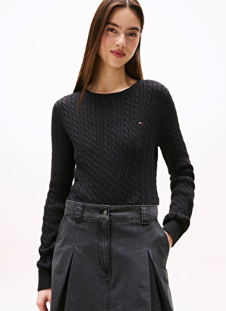 Tommy Jeans Yuvarlak Yaka Standart Nakışlı Siyah Kazak Kadın DW0DW22165BDS