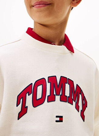 Tommy Hilfiger Baskılı Erkek Çocuk Ekru Sweatshırt KB0KB09899YA8