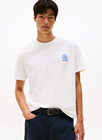 Tommy Jeans Bisiklet Yaka Düz Beyaz Erkek T-Shirt DM0DM21986YBL TJM RLX CREST PLAY TE