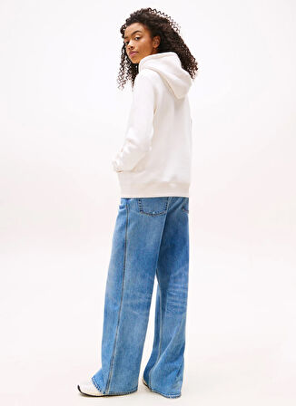 Tommy Jeans Kapüşon Yaka Baskılı Beyaz Kadın Sweatshırt DW0DW21963YBH