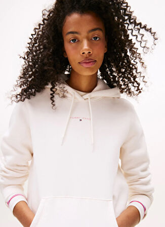 Tommy Jeans Kapüşon Yaka Baskılı Beyaz Kadın Sweatshırt DW0DW21963YBH