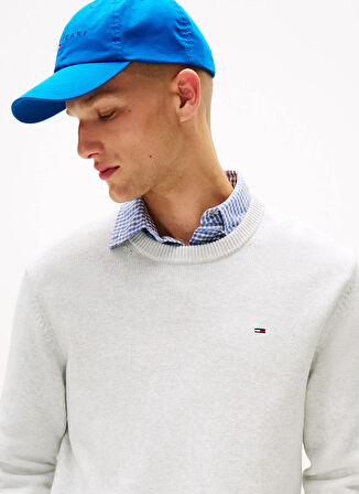 Tommy Jeans Bisiklet Yaka Düz Açık Gri Erkek Kazak DM0DM21787P09 TJM SLIM ESS SWEATER