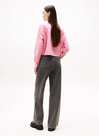 Tommy Jeans Standart Gömlek Yaka Çizgili Kırmızı Kadın Gömlek DW0DW21453XI5