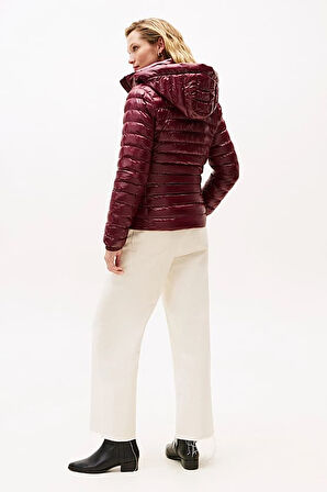 Kadın Slim Fit Gizli Kapüşonlu Şişme Mont - Bordo | S