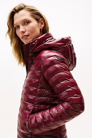 Kadın Slim Fit Gizli Kapüşonlu Şişme Mont - Bordo | S