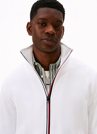 Tommy Hilfiger Dik Yaka Beyaz Erkek Sweatshırt MW0MW40481YBR_GLOBAL STRIPE ZIP THR
