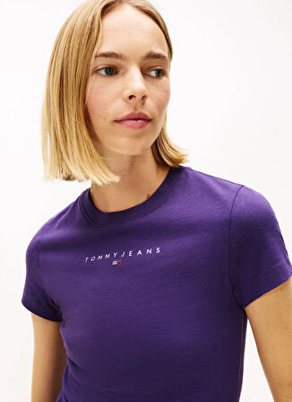 Tommy Jeans Yuvarlak Yaka Baskılı Mor Kadın T-Shirt DW0DW21550VLY