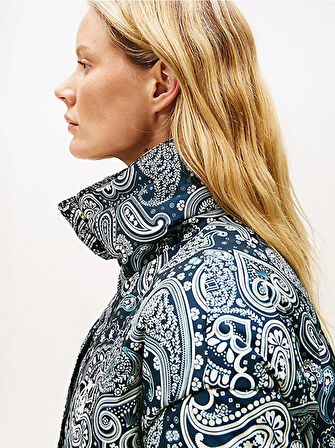 Tommy Hilfiger Tamamı Baskılı Kuş Tüyü Normal Kesim Kadın Mavi Ceket WW0WW474470ZV