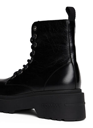 Tommy Hilfiger Deri Siyah Kadın Bot EN0EN02848BDS
