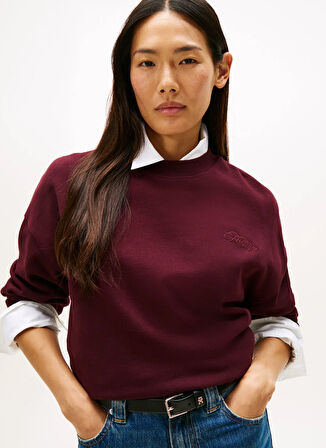 Tommy Hilfiger Yuvarlak Yaka Düz Bordo Kadın Sweatshırt WW0WW46125XIH