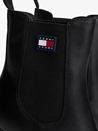 TOMMY HILFIGER Kadın Marka Logolu Yüksek Topuklu Deri Şık Görünüşlü Siyah Bot & Bootie EN0EN02831 BDS