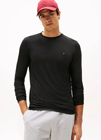 Tommy Hilfiger Bisiklet Yaka Siyah Erkek T-Shirt MW0MW40401BDS_PERFORMANCE LS TEE