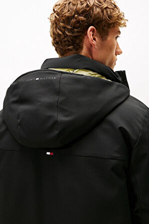 Erkek Regular Fit Kapüşonlu Isı Yalıtımlı Teknik Parka - Siyah | M