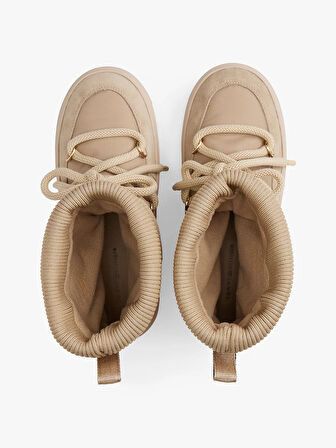 Tommy Hilfiger Tommytech Logo Şeritli Sıcak Kar Kadın Bej Bot FW0FW08998ACC