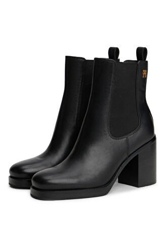 Siyah Deri  Kadın Topuklu Bot