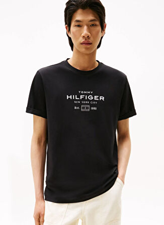 Tommy Hilfiger Bisiklet Yaka Siyah T-Shirt MW0MW40002BDS_HILFIGER STACK GRAPHI