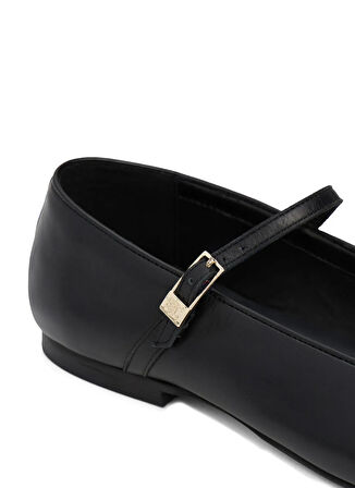 Tommy Hilfiger Deri Siyah Kadın Babet FW0FW09152BDS