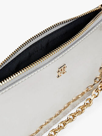 Tommy Hilfiger TH Icon Metalik Zincirli Omuz Kadın Gri Cüzdan AW0AW18219PE6