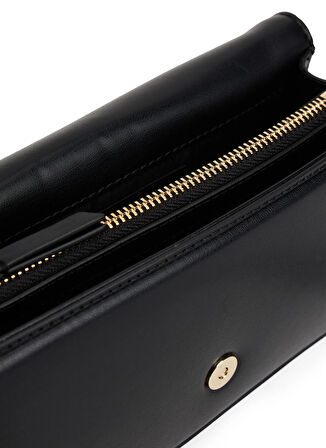 Tommy Hilfiger Siyah Kadın Çapraz Çanta AW0AW18028BDS