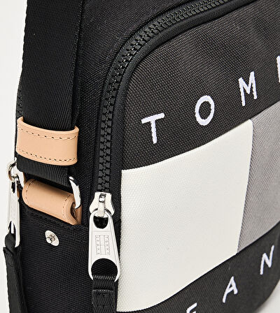Tommy Hifiger Erkek Çapraz Çanta AM0AM13716BDS