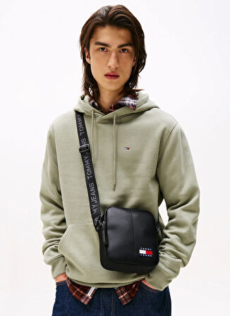 Tommy Hilfiger Siyah Erkek Postacı Çantası TJM ESS DAILY PU REPORTER