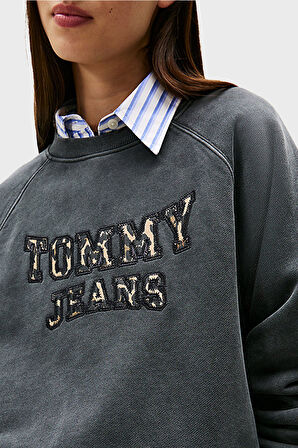 Tommy Jeans Kadın Sweat DW0DW21959 BDS