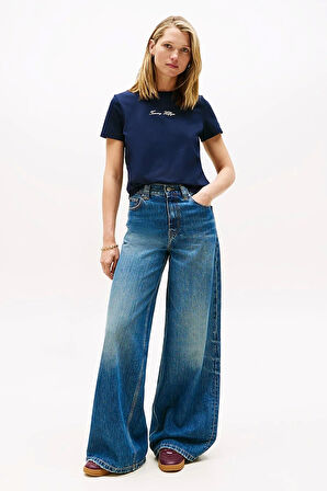 Tommy Hilfiger Klasik Yazı Baskılı Normal Kesim Kısa Kollu Kadın T-shirt WW0WW47460C1G