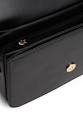 Tommy Hilfiger Siyah Kadın Çapraz Çanta AW0AW17723BDS