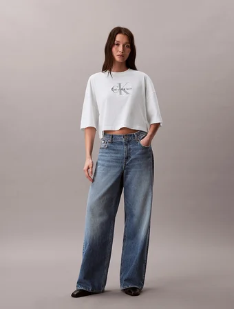Calvin Klein Kısa Kollu Kutulu Kesim Kısa Monologo Kadın Beyaz T-shirt LV047F828G-YAF