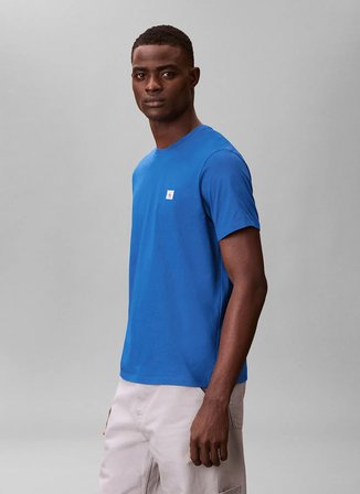 Calvin Klein Jeans Mavi Erkek T-Shirt LV04RC272G2ZU Mavi T-Shirt