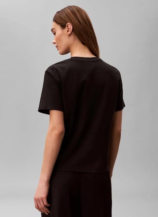 Calvin Klein Yuvarlak Yaka Desenli Siyah Kadın T-Shirt SS LUX CTN INTERLOCK EMBLEM MOCK