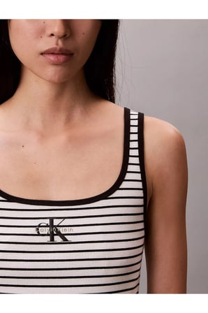 Kadın Slim Fit CK Logo İşlemeli Siyah T-Shirt