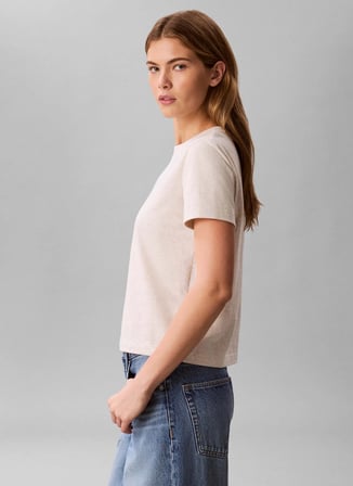 Calvin Klein Bej Kadın Standart Desenli T-Shirt A - SS CLASSIC 20S JSY LOGO GRAP