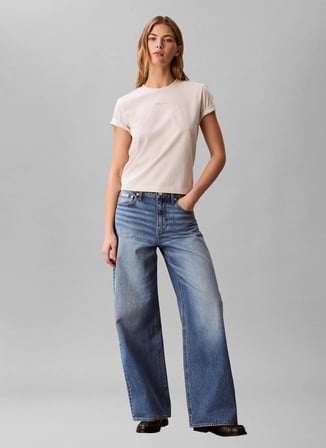 Calvin Klein Bej Kadın Standart Desenli T-Shirt A - SS CLASSIC 20S JSY LOGO GRAP