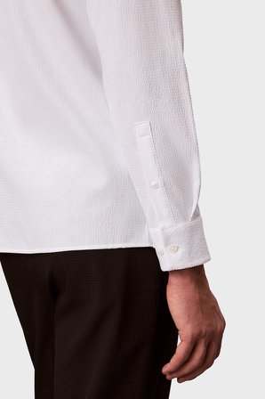 Calvin Klein Regular Fit Göğüs Cepli Gömlek LV04LF108GYAA Erkek GÖMLEK LV04LF108G YAA BEYAZ