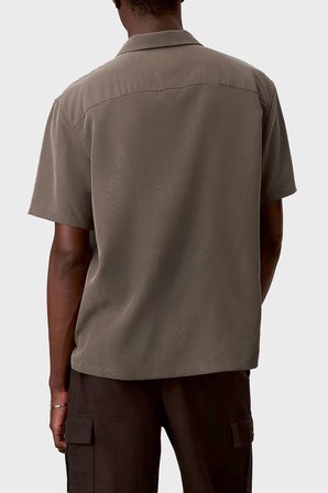 Calvin Klein Modal Karışımlı Relaxed Fit Kısa Kollu Gömlek LV04LF114G9O9 Erkek GÖMLEK LV04LF114G 9O9 KAHVE