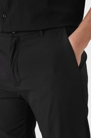 Calvin Klein Regular Fit Normal Bel Düz Paça Pantolon LV04LF609GUB1 Erkek PANTOLON LV04LF609G UB1 SİYAH