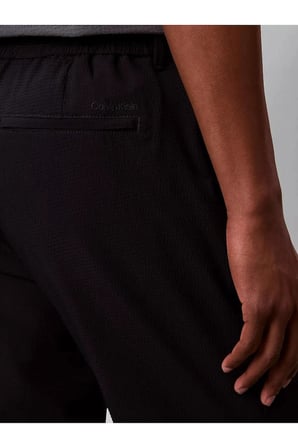 Calvin Klein Erkek Straight Fit Düz Paça Pantolon LV04LF609G