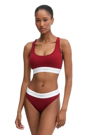 Calvin Klein Kadın Kırmızı Külot LV00QF8022