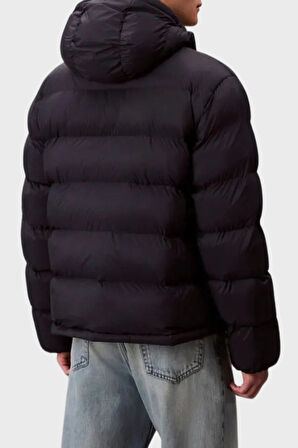 Calvin Klein Erkek Mont LV04RD528G CEF