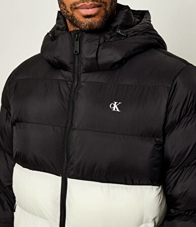 CALVIN KLEIN Erkek Marka Logolu Şık Görünüşlü Kış Kullanımına Uygun Krem Mont LV04RD527G YAS