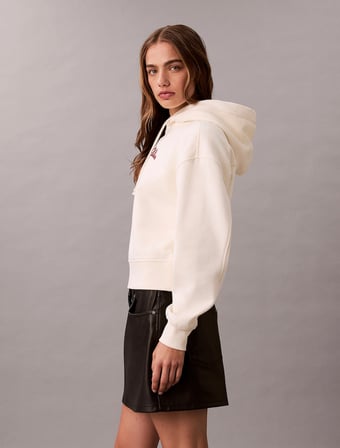 Calvin Klein Uzun Kollu Kısa Grafikli Kapüşonlu Kadın Beyaz Sweatshirt LV047E208G-YAT