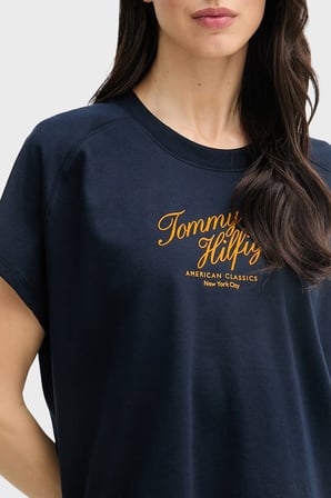 Tommy Hilfiger Pamuklu Logolu Regular Fit Bisiklet Yaka T Shirt Bayan T SHİRT WW0WW50787 C1G LACİVERT