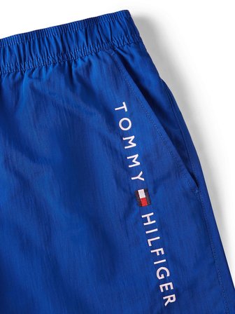 TOMMY HILFIGER Erkek Marka Logolu Günlük Kullanıma Uygun Mavi Deniz Şortu UM0UM03748 C7F