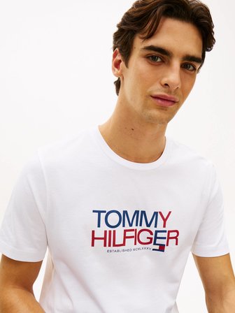 Tommy Hilfiger MW0MW42369 Brand Love Big Text Erkek Tişört