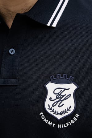 Tommy Hilfiger Logolu Pamuklu Regular Fit Polo Yaka T Shirt Erkek POLO YAKA T SHİRT MW0MW43061 DW5 LACİVERT