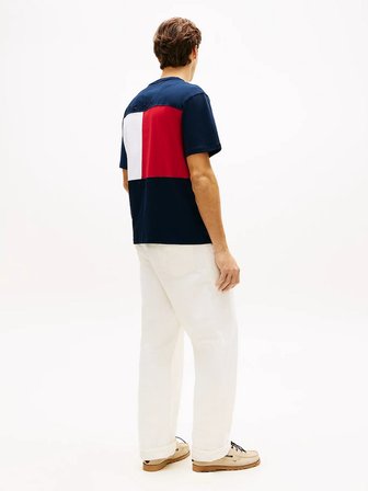 Tommy Hilfiger MW0MW42382 Flag Erkek Tişört