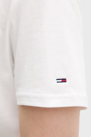 Tommy Jeans Pamuklu Sırt Baskılı Regular Fit Bisiklet Yaka T Shirt Erkek T SHİRT DM0DM22547 YBL BEYAZ